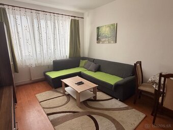 Na prenájom 2 izbový byt - 4