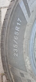 4 x Letné pneumatiky 235/65 R17, dve ako nové - 4