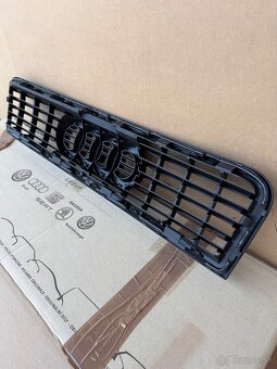 Predna original maska pre Audi A4 B6 - 4