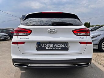 Hyundai i30CW 1.5 T-GDi mHEV 118kW AT7 STYLE - 4