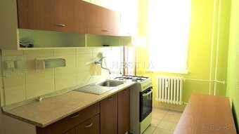 Slnečný 2-izbový byt na prenájom Senica - 4