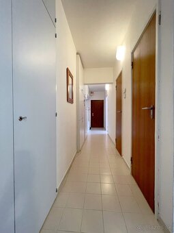 3D a Video: Priestranný 2 izbový byt - Bratislava Dúbravka - 4