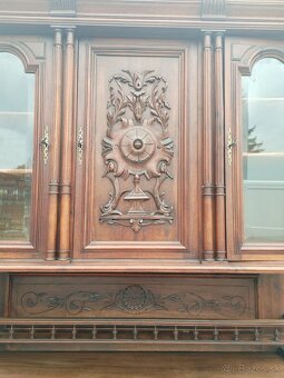 Príborník starožitný – 233 x 156 x 60 cm. - 4