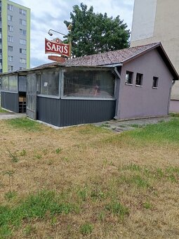 Predaj obchodného priestoru-70m2+24m2 - 4