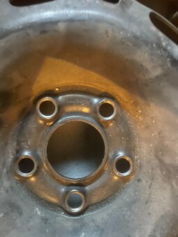 Predám originál Volkswagen plechové disky R14 - 4