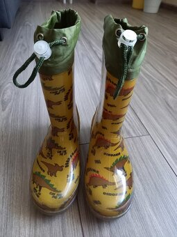 Gumáky dinosaurus-super stav,veľkosť 31,Coccodrillo - 4