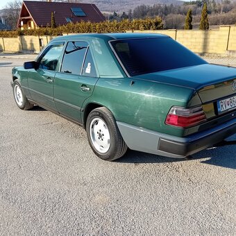 Mercedes-Benz w124 250d - 4