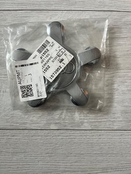 Stredová krytka kolesa AUDI 8R0601165 - 4