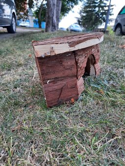 Drevený domček pre škrečky, malého zajaca nový - 4