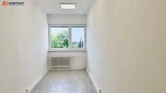 Zmodernizované kancelárie v TUZEXE - 14.5m² - 4