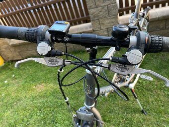 BICYKEL TREKING LEADER FOX - 4