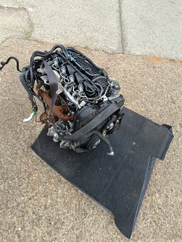 VOLVO XC60 V40 V60 S60 V70 S80 XC40 2.0 D3 - 4