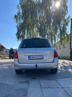 Peugeot 308 SW 1.6 HDi 80kw, r.v. 2010 - 4