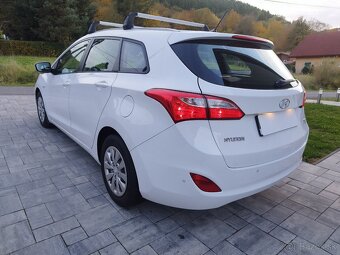 Hyundai i30 combi 1.6CRDi, r.v.: 4/2016, STK a EK: 6/2026 - 4