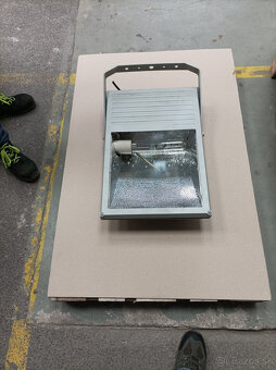 Priemyselné svietidlá UNOLUX - 4