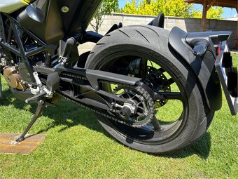 Husqvarna Vitpilen 701 - 4