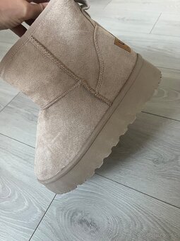 Dámske UGG čižmičky - 4
