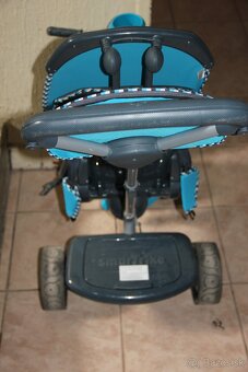 Predám kočík športový s držadlom vzadu. - 4