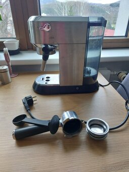 De'Longhi EC685.M Dedica - 4
