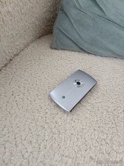 Sony Ericsson Vivaz - 4