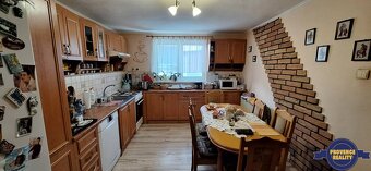 PREDAJ: 5- izbový rodinný dom s garážou - Komárno, č. NOVÁ - 4
