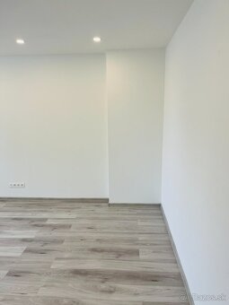 Prenájom- 2 izb. byt Galanta centrum - 4