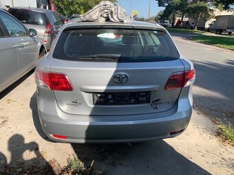Rozpredam Toyota Avensis Combi 2.0 D-4D - 4