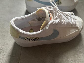 Tenisky Nike, 39 - 4