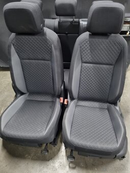 Volkswagen touran sedadlá - 4