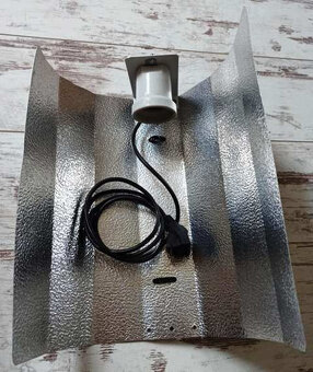 RASTOVÁ LAMPA + 2 KS ŽIAROVKA - 4