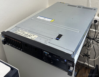 Predám rackový server IBM System x3650 M4 - 4