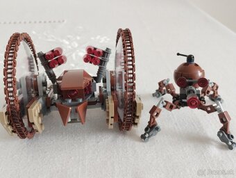 LEGO Star Wars 7670 Hailfire Droid & Spider Droid - 4