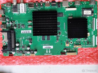 Náhradne diely do TV Main Board - 4