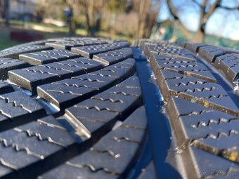 255/45 r19 zimne pneumatiky - 4