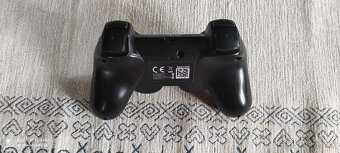 Bezdrotovy ovladac na ps3 - 4