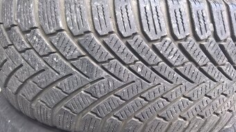 Predám zimné pneu 205 / 55 / R16 - 4