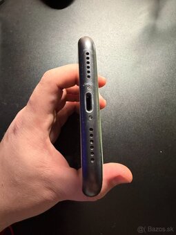 iPhone 11 64GB - 4