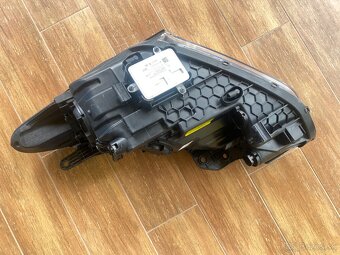 Svetlomet Hyundai Santa Fe 2016 - 4