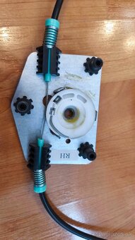 Sťahovačka PZ okna Passat B6 - 4