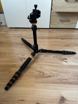 Predám Fotografický statív - 4