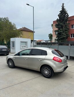 Fiat bravo 1.4 Benzín 177 000 km klíma - 4