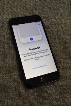 iPhone SE 2020 (2. generácie) 64GB plne funkčný - 4