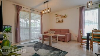 TOP - Na predaj 4 izbový RODINNÝ DOM v obci Košeca - 471m² - 4