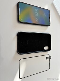 iPhone X 64GB - 4