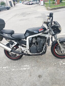 Suzuki gsxr 750 - 4