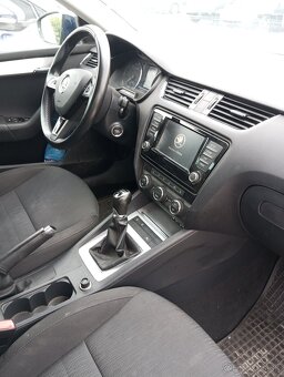 Škoda Octavia 3 combi - 4
