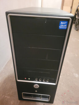 Predám PC skrinky v dobrom stave - 4