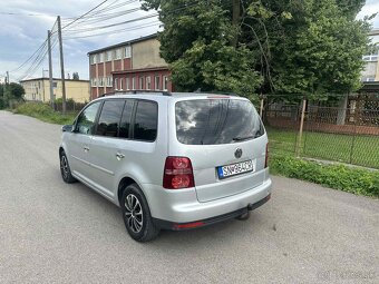 Predám Volkswagen Touran 1.9 TDI DSG - 4