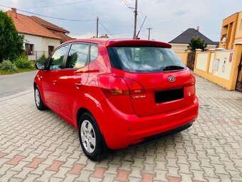 Kia Venga 1.6 CVVT 2012 - 4