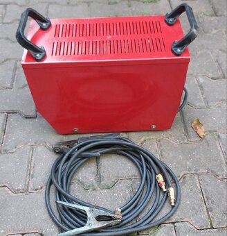 Zváračka 220V - 4